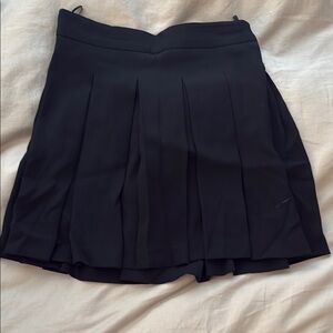 Babaton Elegant Black Pleated Mini Skirt